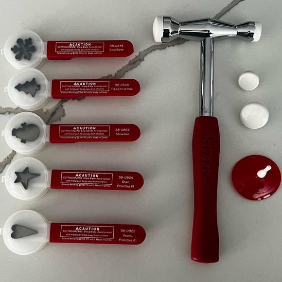 Sizzix Paddle Punch Starter Kit plus extra paddles - Picture 1 of 3
